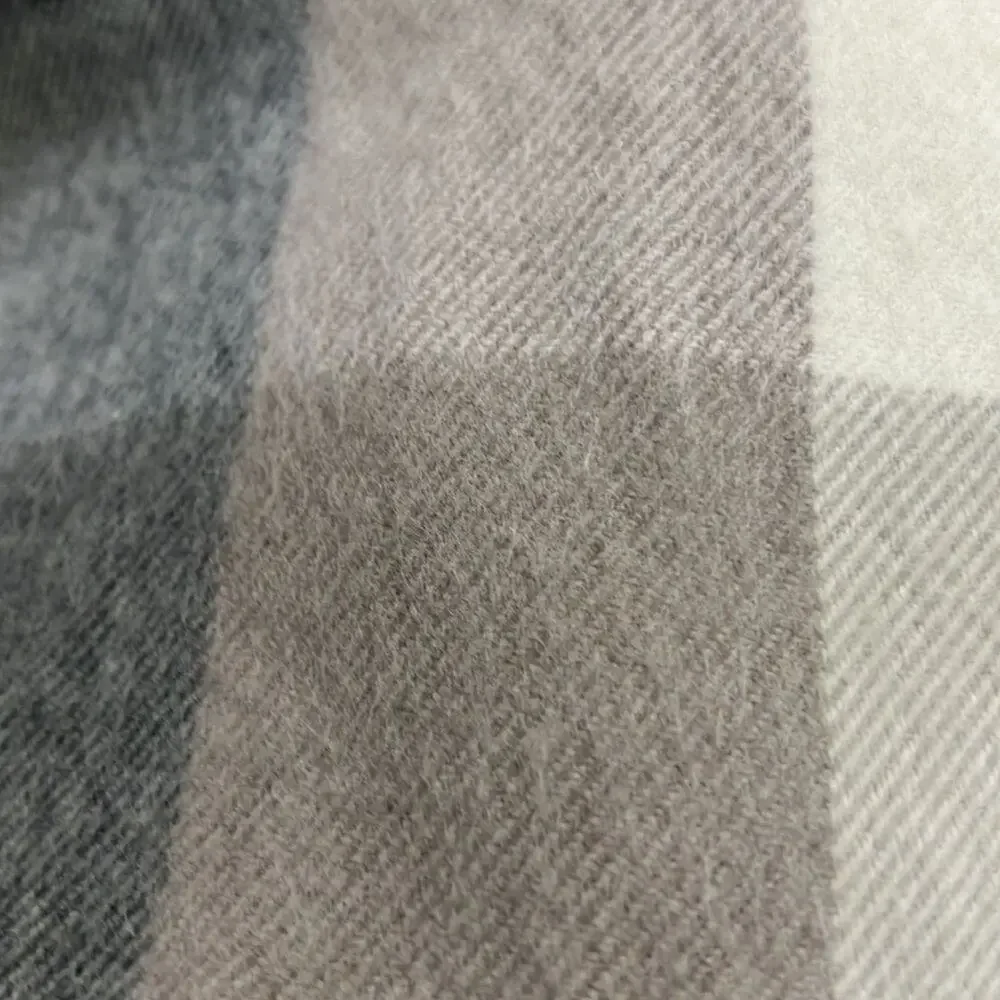 CASHMERE NECK SCARF MADE IN SCOTLAND‎ 71in LG W12 in